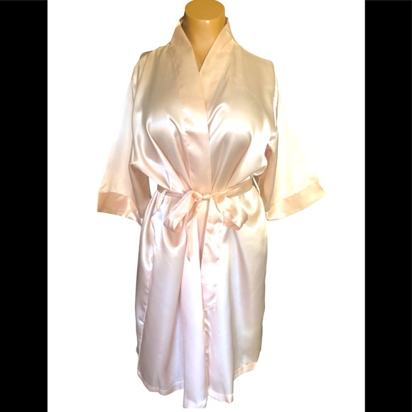 Champagne Kimono Dressing Gown - Picture 1 of 2